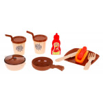 Kuchynský sporák s príslušenstvom krémový